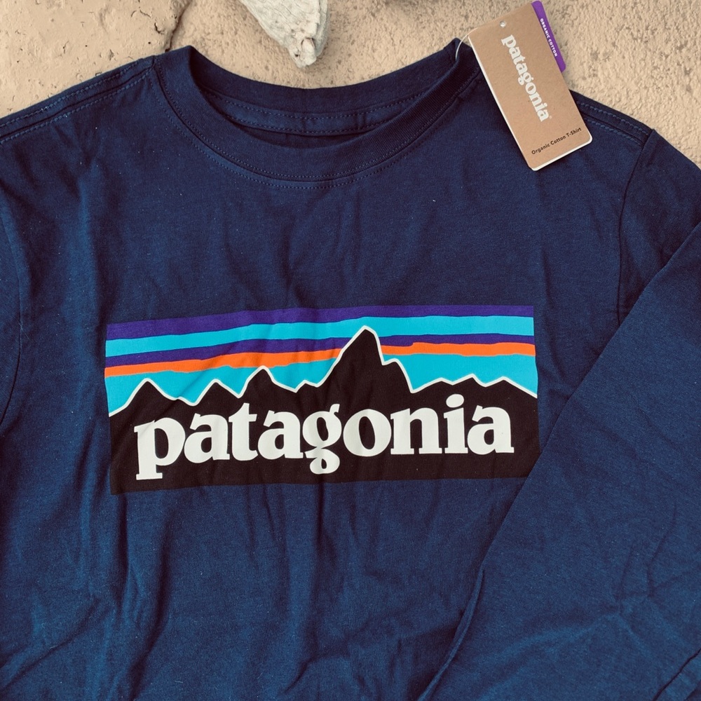 NWT Patagonia long sleeve shirt ⛰🏔